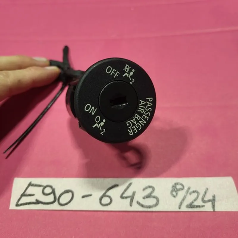 BMW E87 F20 E90 E92 F30 E60 Z4  Schalter Deaktivierung Beifahrer Airbag 6974643