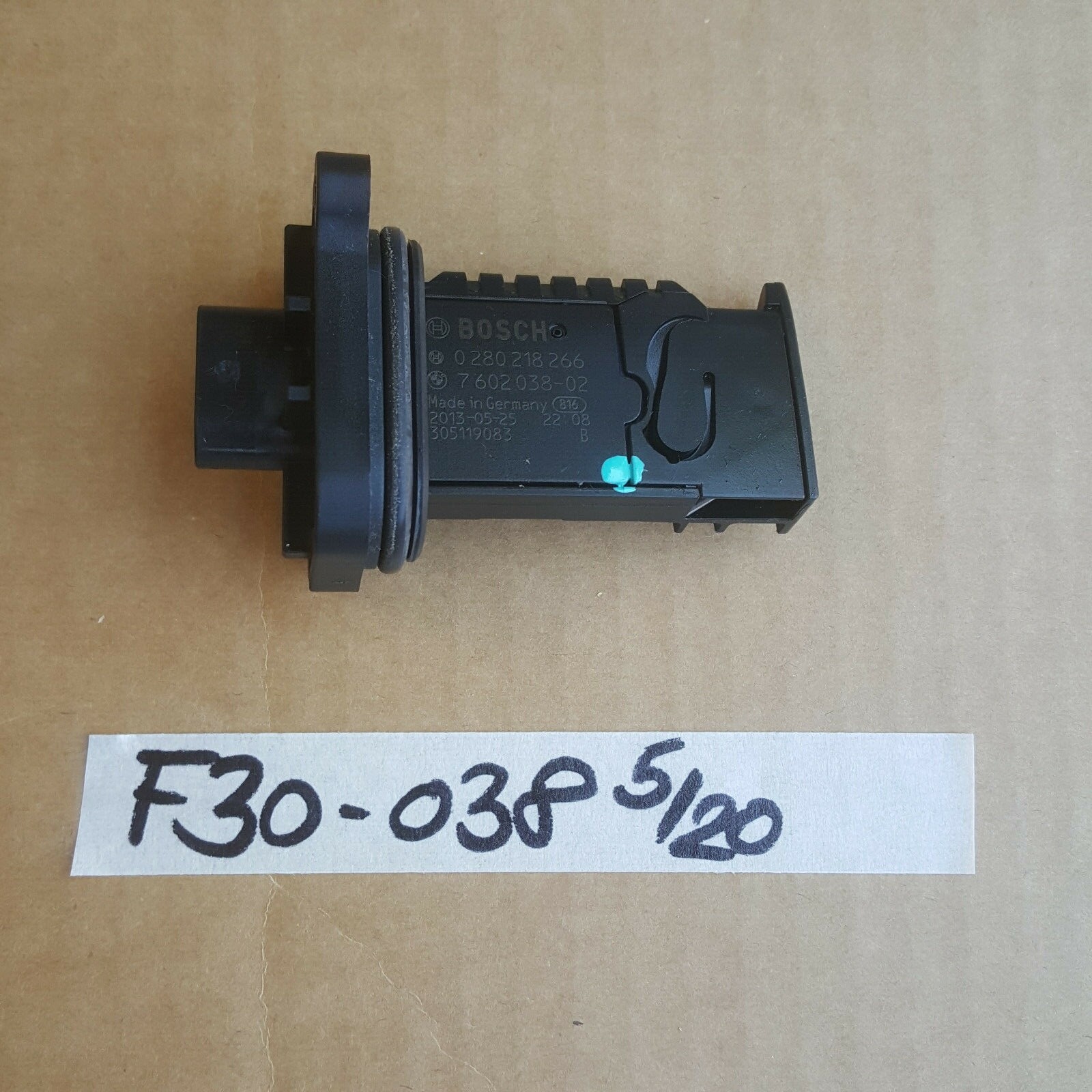 BMW F20 F21 F30 F31 F34 F35 F22 F23 F33 LMM Benziner Luftmassenmesser  7602038 – Bild 1