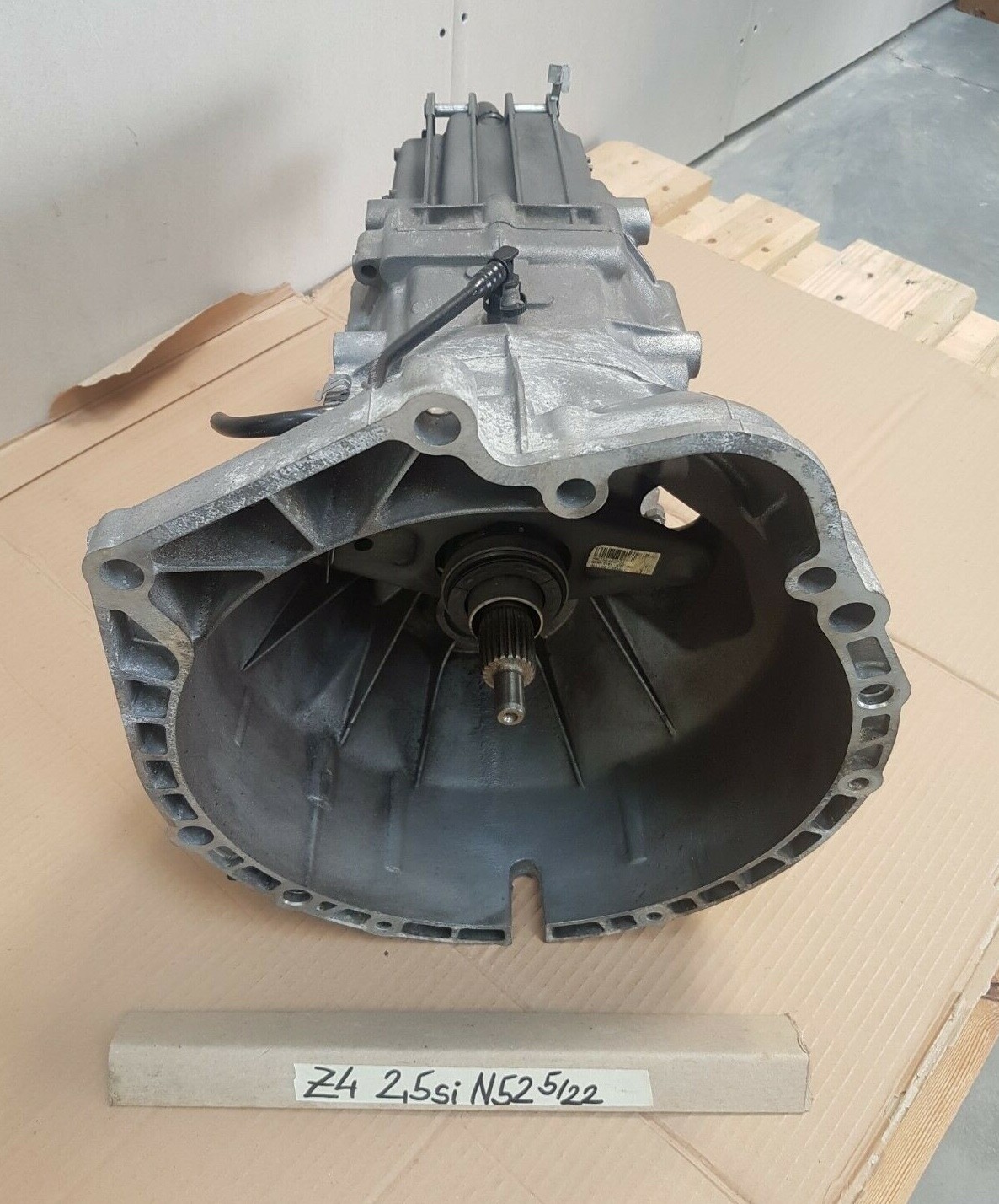 BMW Z4 E85 Getrag Getriebe 2,5si  6 Gang Schaltgetriebe 7629519 ABHOLUNG – Bild 3