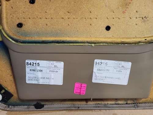 BMW Z3 Roadster Fahrer Tür Verkleidung Türtafel LINKS mit Griff beige – Bild 8