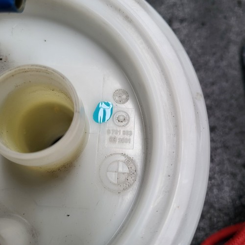 BMW X3 E83 Benzin Pumpe Kraftstoff Förder Einheit 6761963 – Bild 4