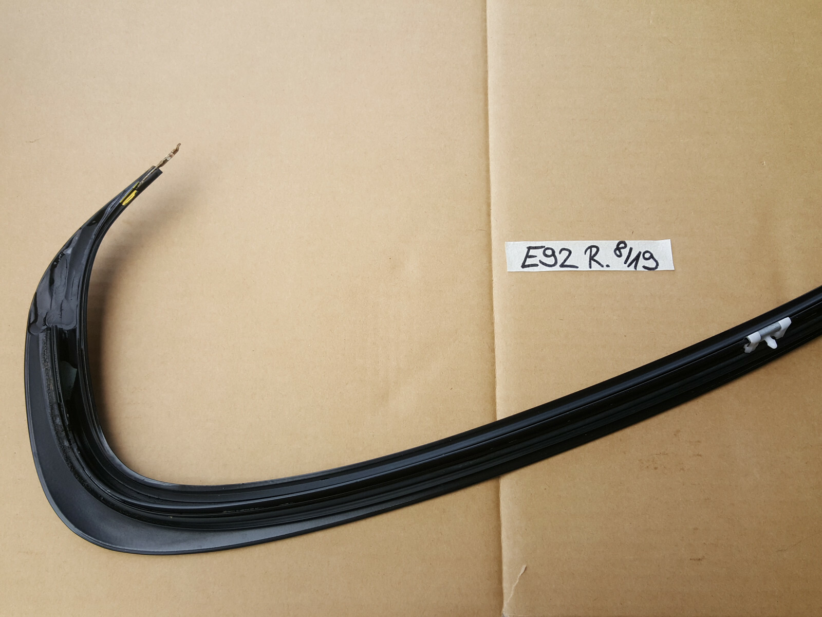 BMW E92 Coupe Dach Leiste RECHTS Fenster Rahmen über Seiten Scheibe ABHOLUNG – Bild 4