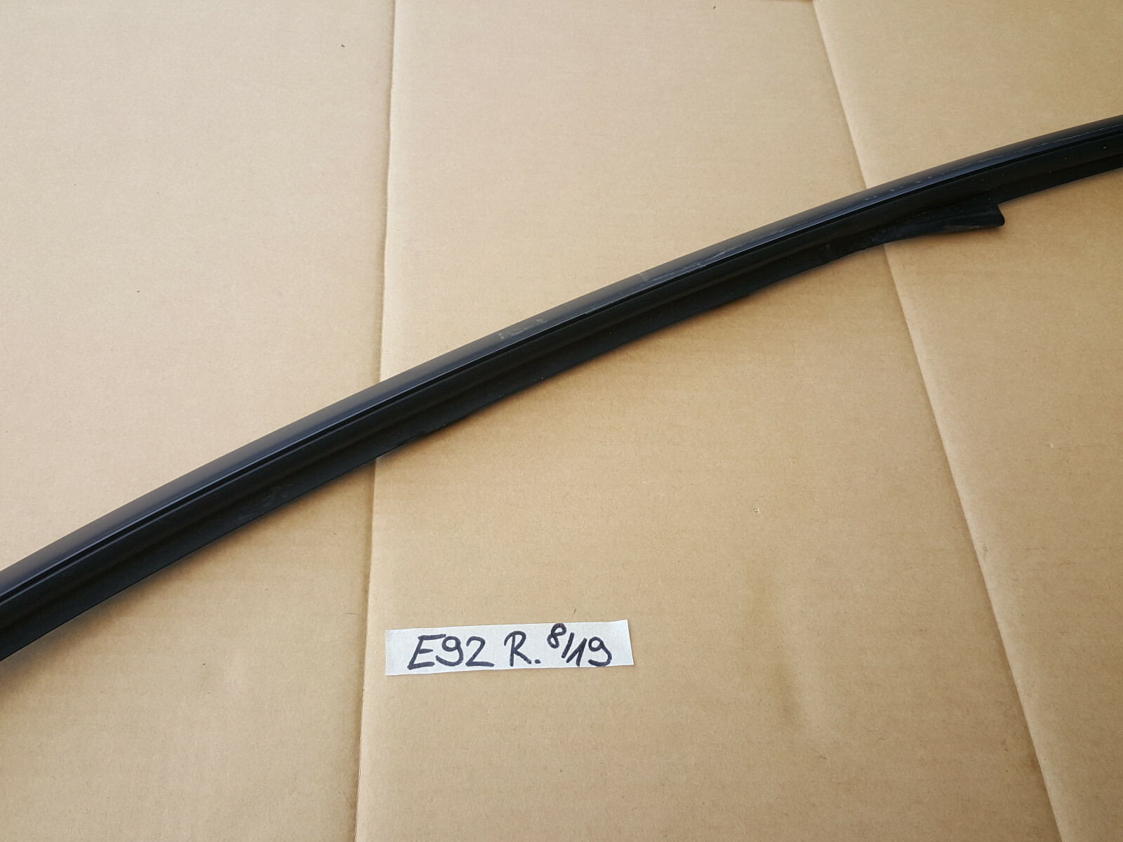 BMW E92 Coupe Dach Leiste RECHTS Fenster Rahmen über Seiten Scheibe ABHOLUNG – Bild 6