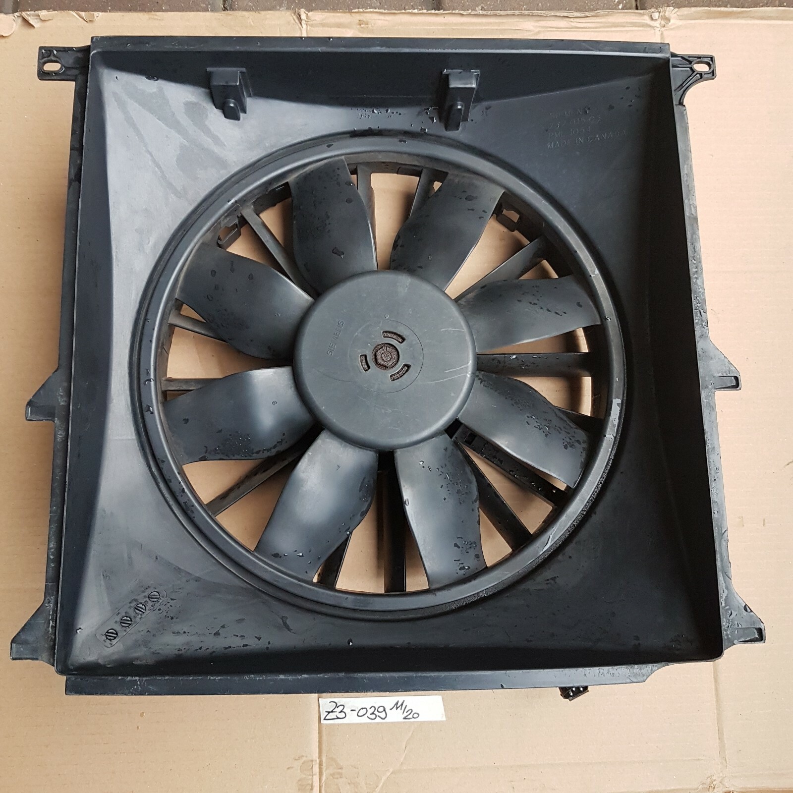 BMW E36 + Z3 Roadster Drucklüfter Motor Elektro  Klima Lüfter Sauglüfter 8372039 – Bild 2