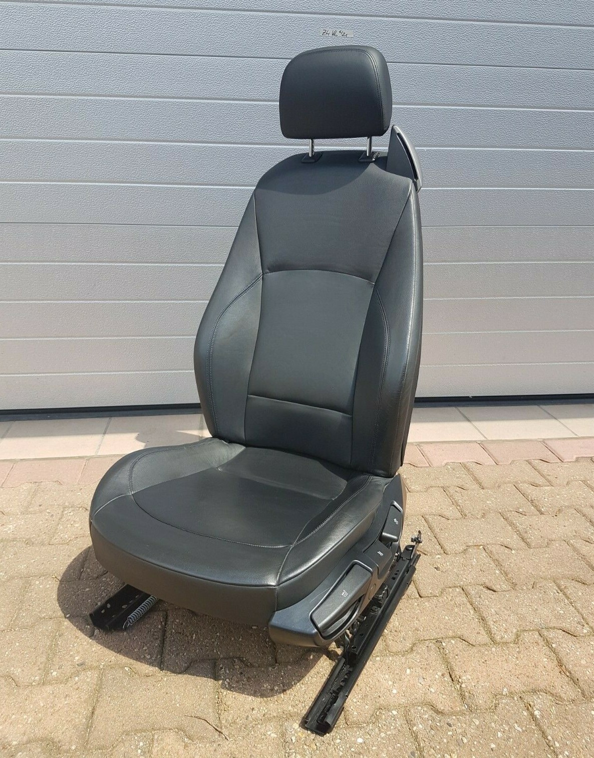 BMW Z4 E85 Fahrer Sitz Leder schwarz  VORNE LINKS  black leather seat ABHOLUNG – Bild 1