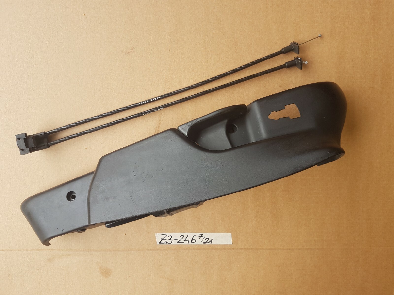 BMW Z3 Sitz Blende Abdeckung Hebel Sitzverstellung Verkleidung Rechts 8398246 – Bild 1