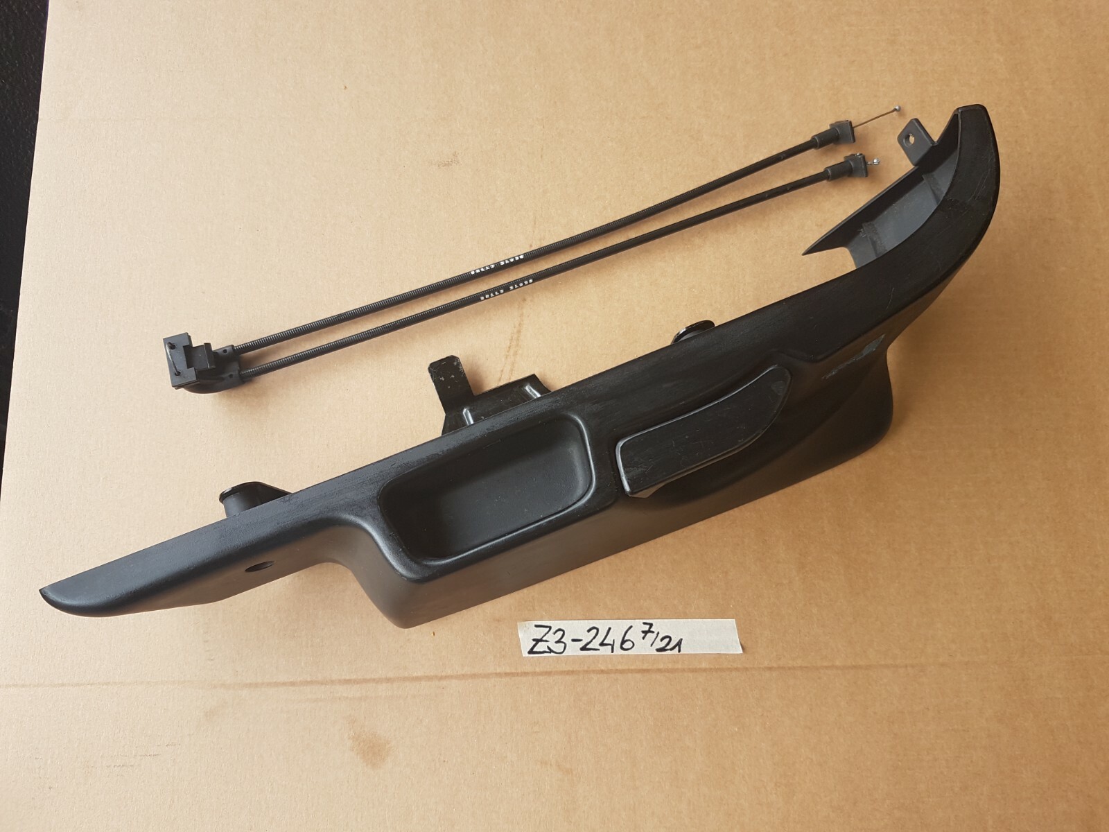 BMW Z3 Sitz Blende Abdeckung Hebel Sitzverstellung Verkleidung Rechts 8398246 – Bild 2