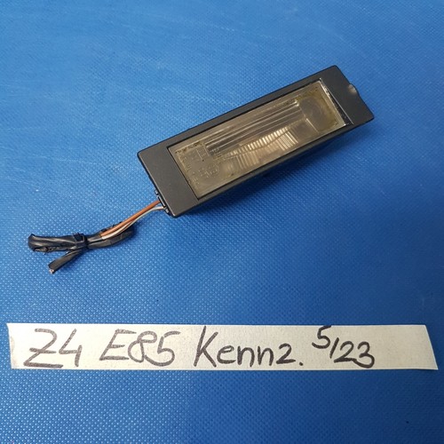 BMW Z4 E85 Kennzeichen Leuchte Beleuchtung Lampe in der Stoßstange HINTEN  – Bild 2