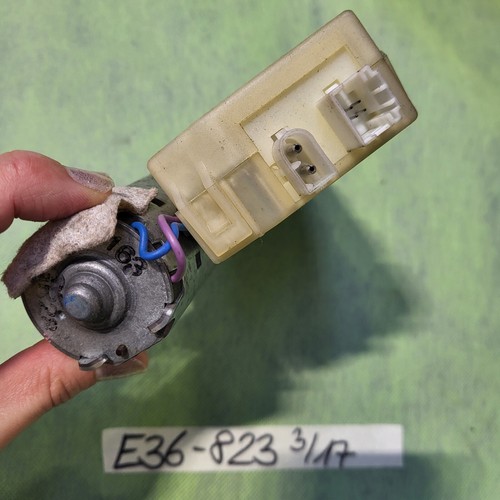 BMW E36  Schiebedach Motor Getriebe Elektrisches Schiebehebedach 8370823 – Bild 3