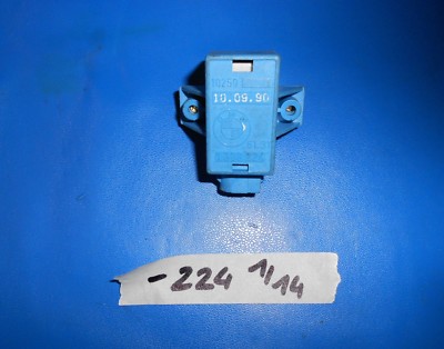 BMW E32 / E34 / E31 Stosschalter / Relais  1388224 – Bild 1