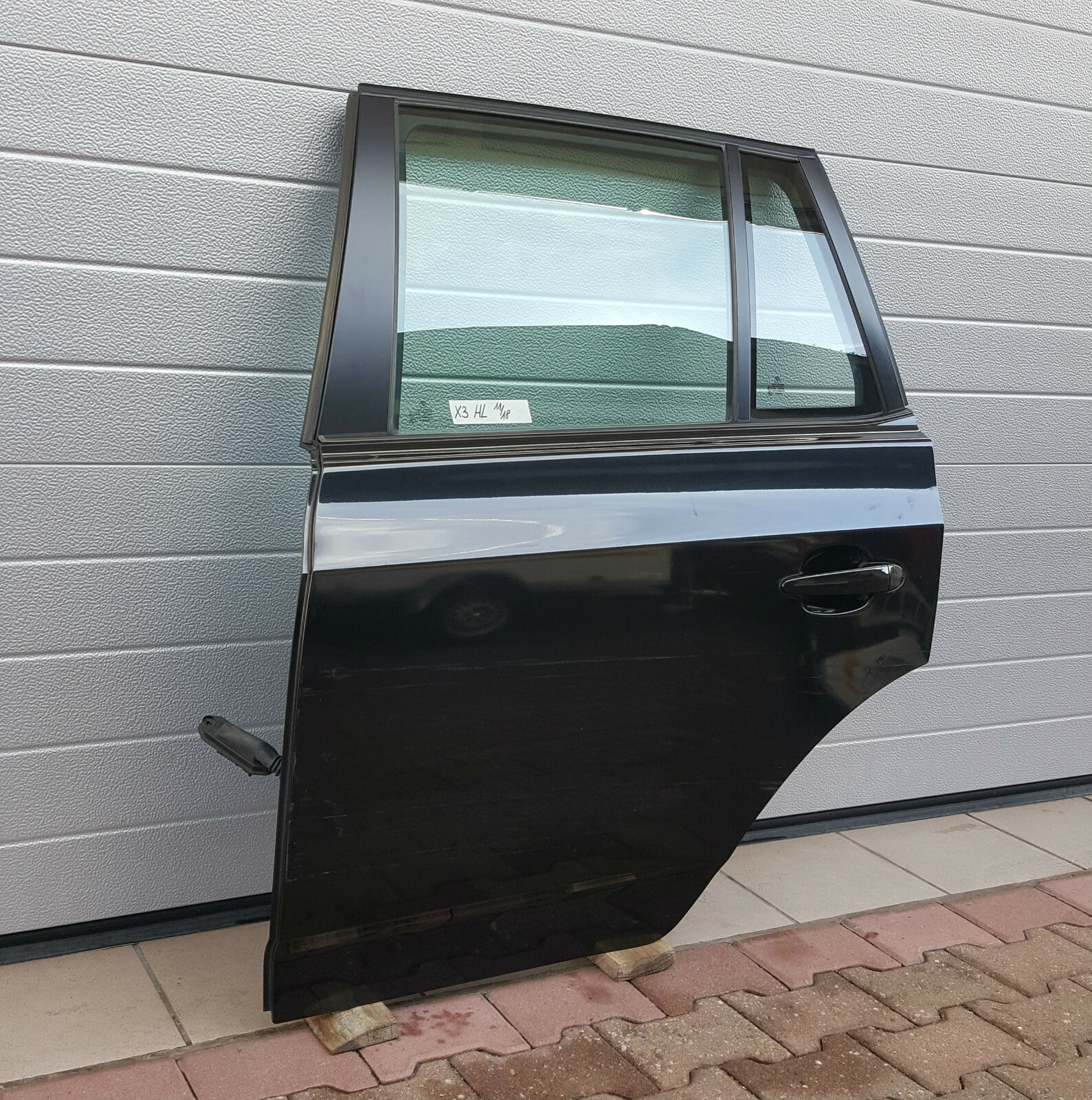 BMW X3 E83 Fahrer Tür HINTEN LINKS black Saphir Schwarz metallic 475 ABHOLUNG  – Bild 1