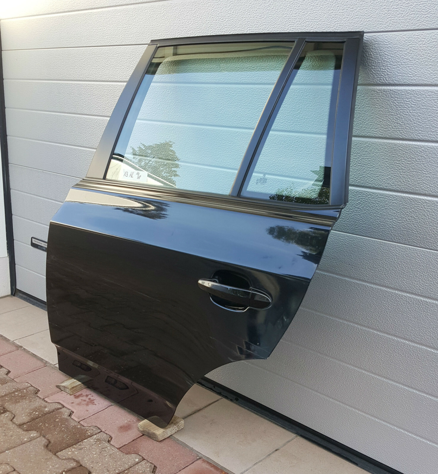 BMW X3 E83 Fahrer Tür HINTEN LINKS black Saphir Schwarz metallic 475 ABHOLUNG  – Bild 2