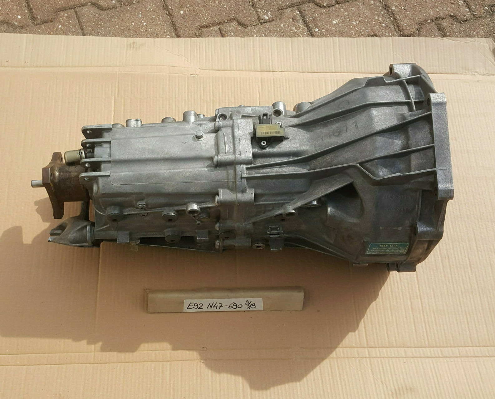 BMW E90 E91 E92 E93 E87 Start Stop Getriebe 320 Diesel 7561767 Schaltgetriebe – Bild 2