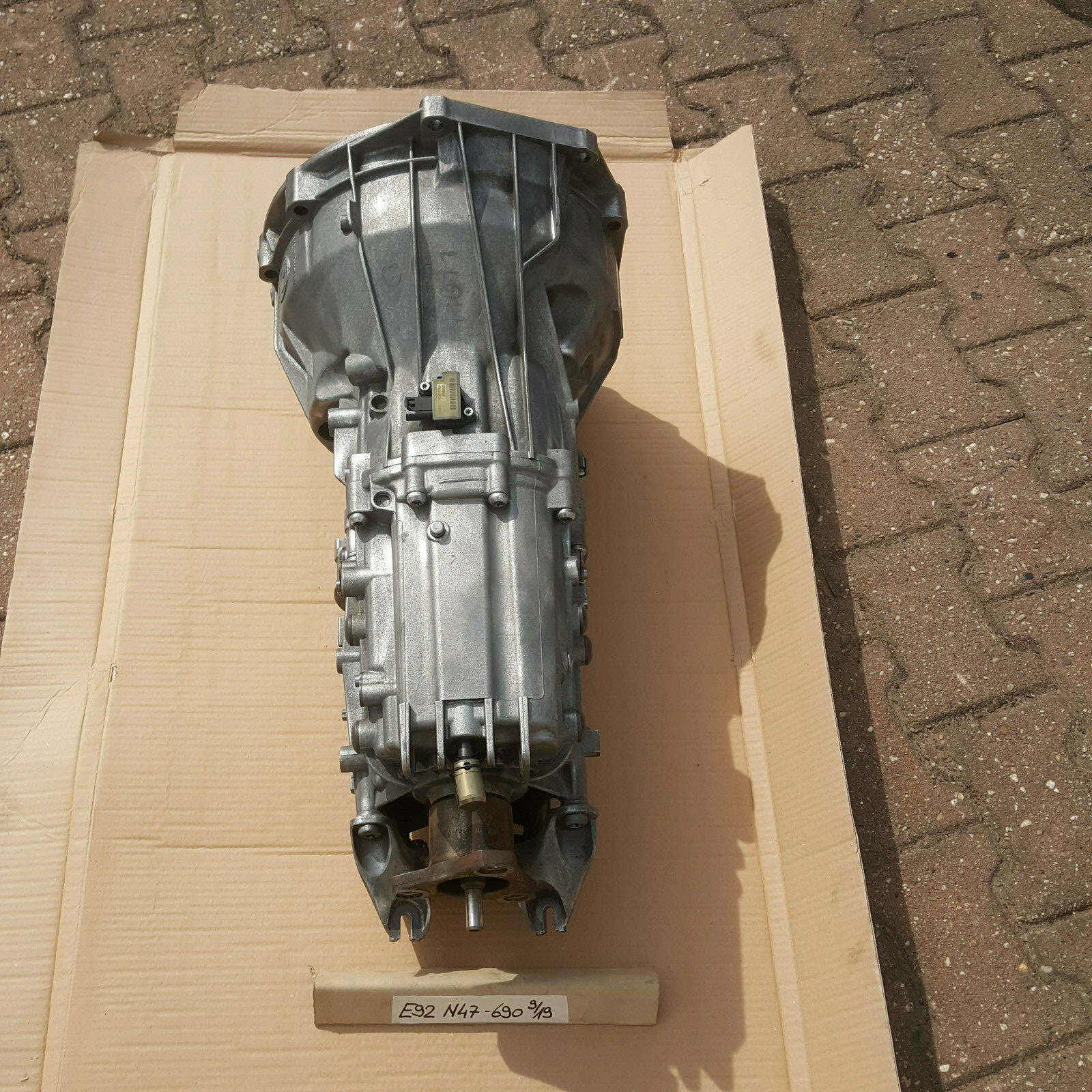 BMW E90 E91 E92 E93 E87 Start Stop Getriebe 320 Diesel 7561767 Schaltgetriebe – Bild 3