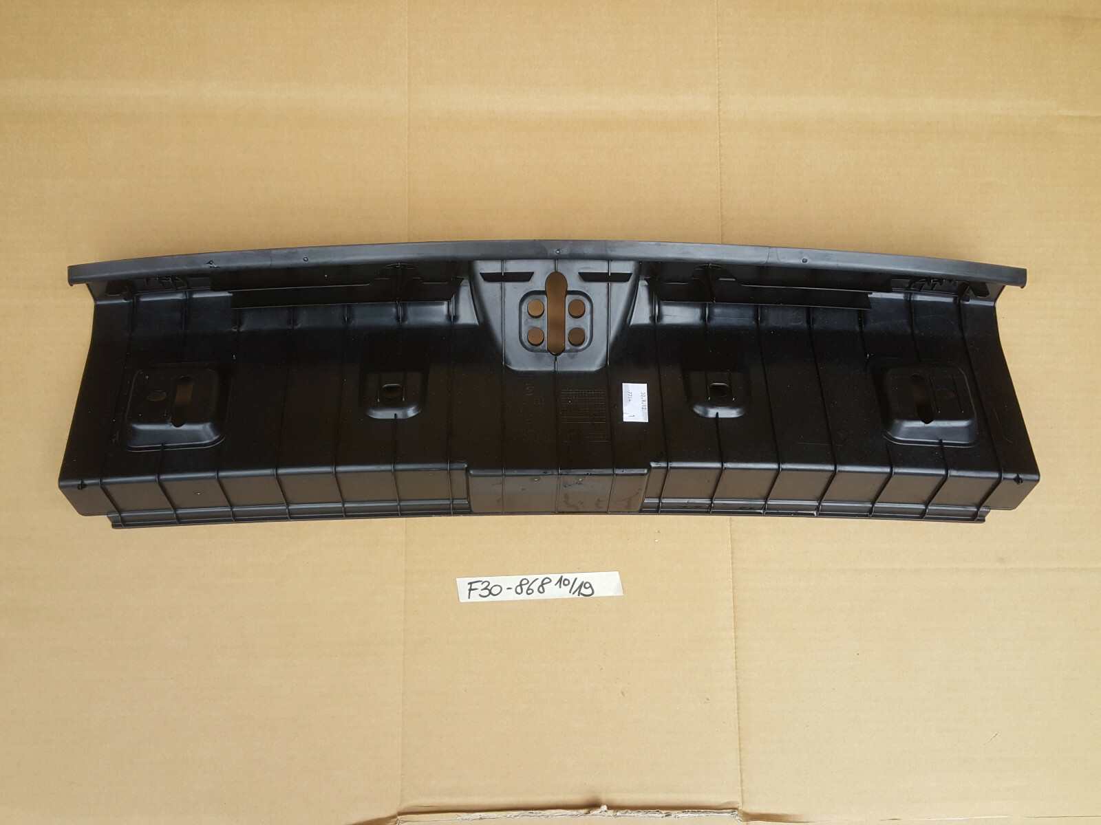 BMW F30 F35  Kofferraum Kante Verkleidung Abdeckung Blende Ladekante 7221868  – Bild 2