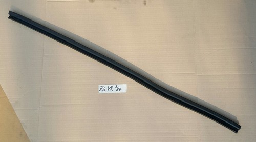 BMW E36  Z3 Tür Dichtung Fenster Scheibe Dicht Gummi Schaftleiste innen RECHTS