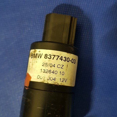 BMW E36 E46 E87 E90 E39 E60 Z4  Waschpumpe SRA  Scheinwerferwaschanlage 8377430 – Bild 3
