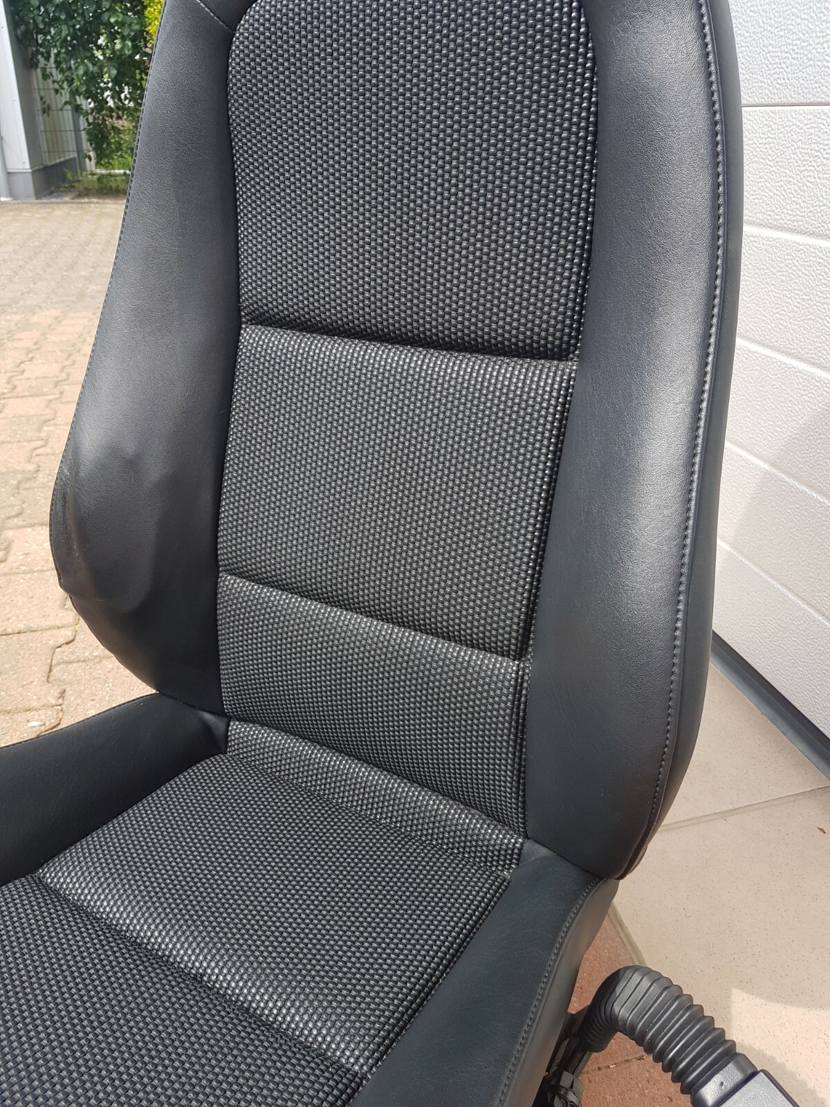 BMW Z3 Roadster Facelift Bei Fahrer Sitz Leder schwarz RECHTS  Gestell  Motor – Bild 9