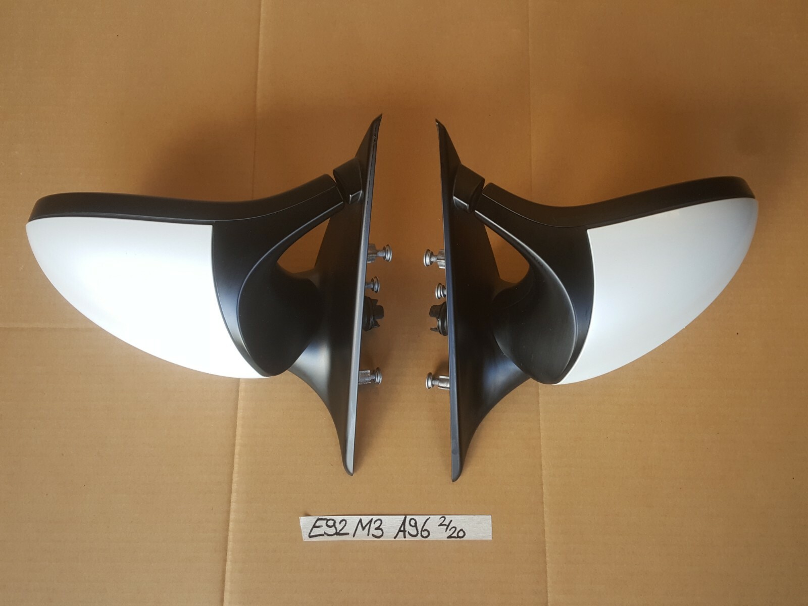 BMW E92 E93 M3 Seiten Außen Spiegel VORNE RECHTS + LINKS WEISS ABHOLUNG – Bild 1