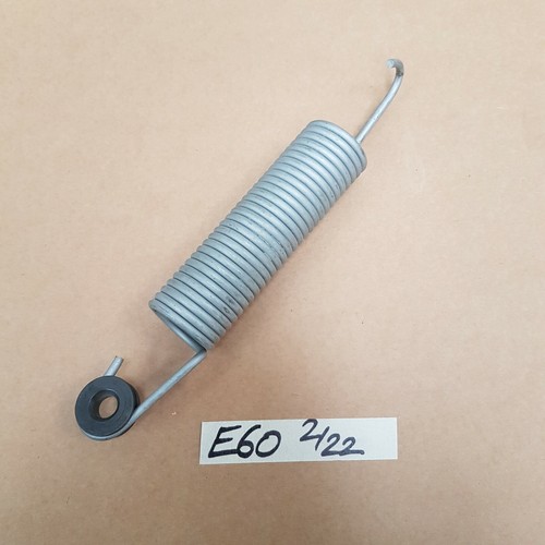 BMW 5er E60 Feder für Heckdeckel Scharnier LINKS Kofferraum Dämpfer – Bild 1