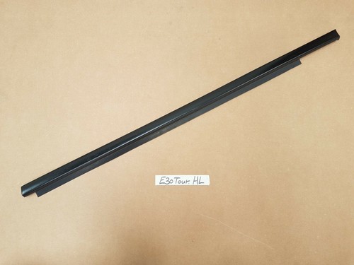BMW E30 Touring Zierleiste Tür Leiste hinten links – Bild 1