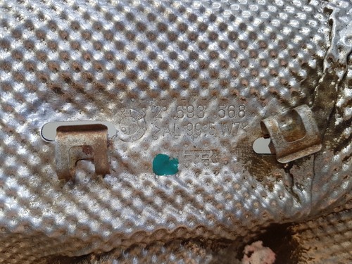 BMW Z3 Hitzeblech Hitzeschutz Wärmeisolierung Wärmeschutzblech Tunnel 2693568