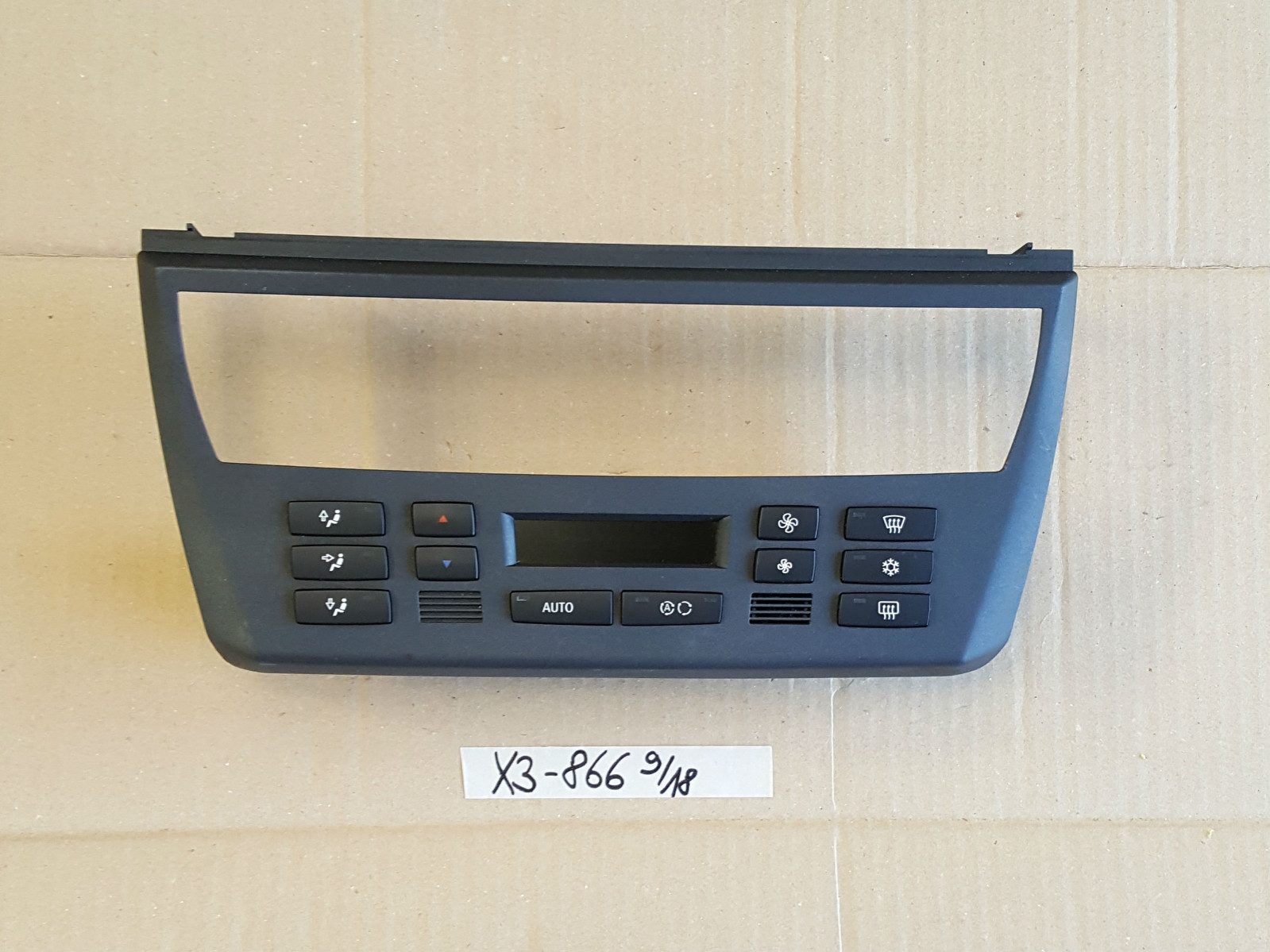 BMW X3 E83 Klimabedienteil  Bedienteil Klimaautomatik AUC 3413866 – Bild 1