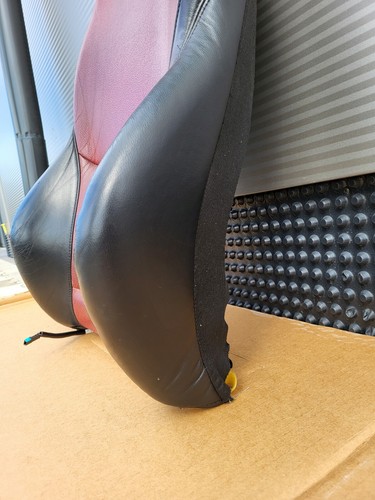 BMW Z3 Bei Fahrer Sport Sitz Oberteil Leder Rot Schwarz Rückenlehne Sitzheizung