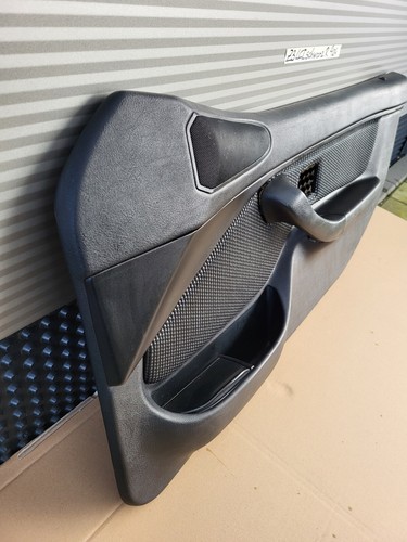 BMW Z3 Roadster  Coupe Tür Verkleidung Kunst-Leder schwarz Türtafel Griff RECHTS – Bild 3