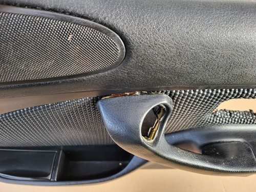 BMW Z3 Roadster  Coupe Tür Verkleidung Kunst-Leder schwarz Türtafel Griff RECHTS – Bild 6