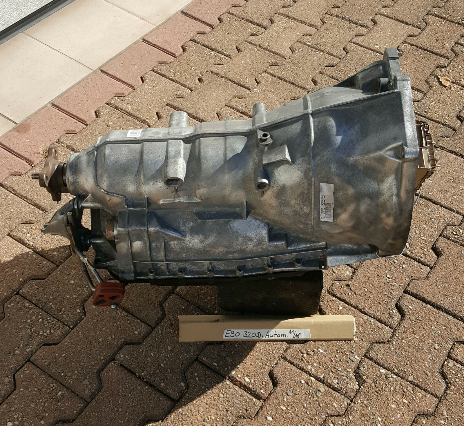 BMW E90 E91 E87 E60 E61 Automatik Getriebe 7556047 Wandler GA6HP19 7535009  M47  – Bild 1