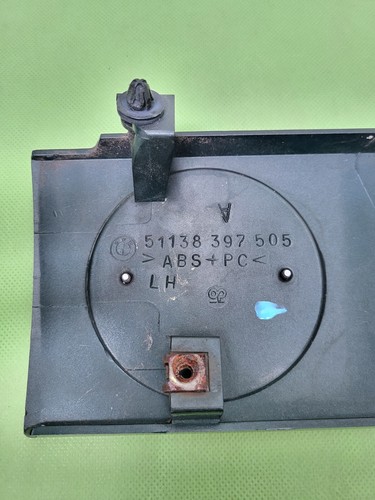 BMW Roadster Z3 Lufteinlass Ki​emen Ziergitter Motorhaube oxford grün LINKS