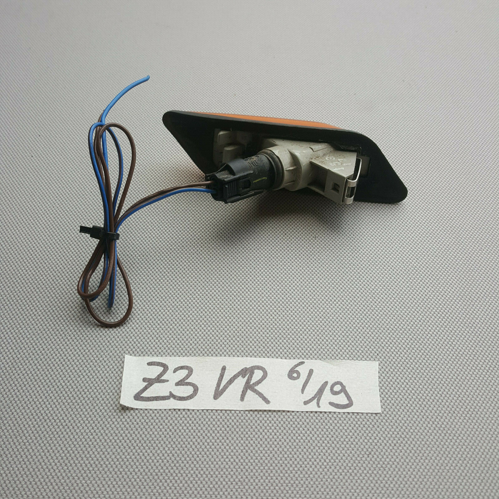 BMW Z3 Seiten Blinker Kotflügel 8400764 Zusatzblinkleuchte RECHTS 8389536 Stecke – Bild 2