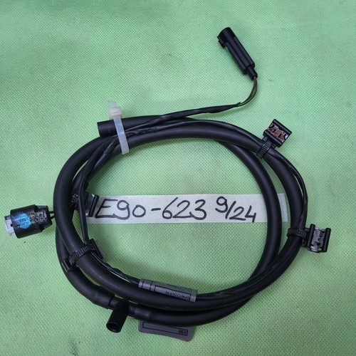 BMW E90 E91 Leitung Spritzdüse 6928623 Waschdüsen Schlauch Scheibenreinigung  – Bild 2