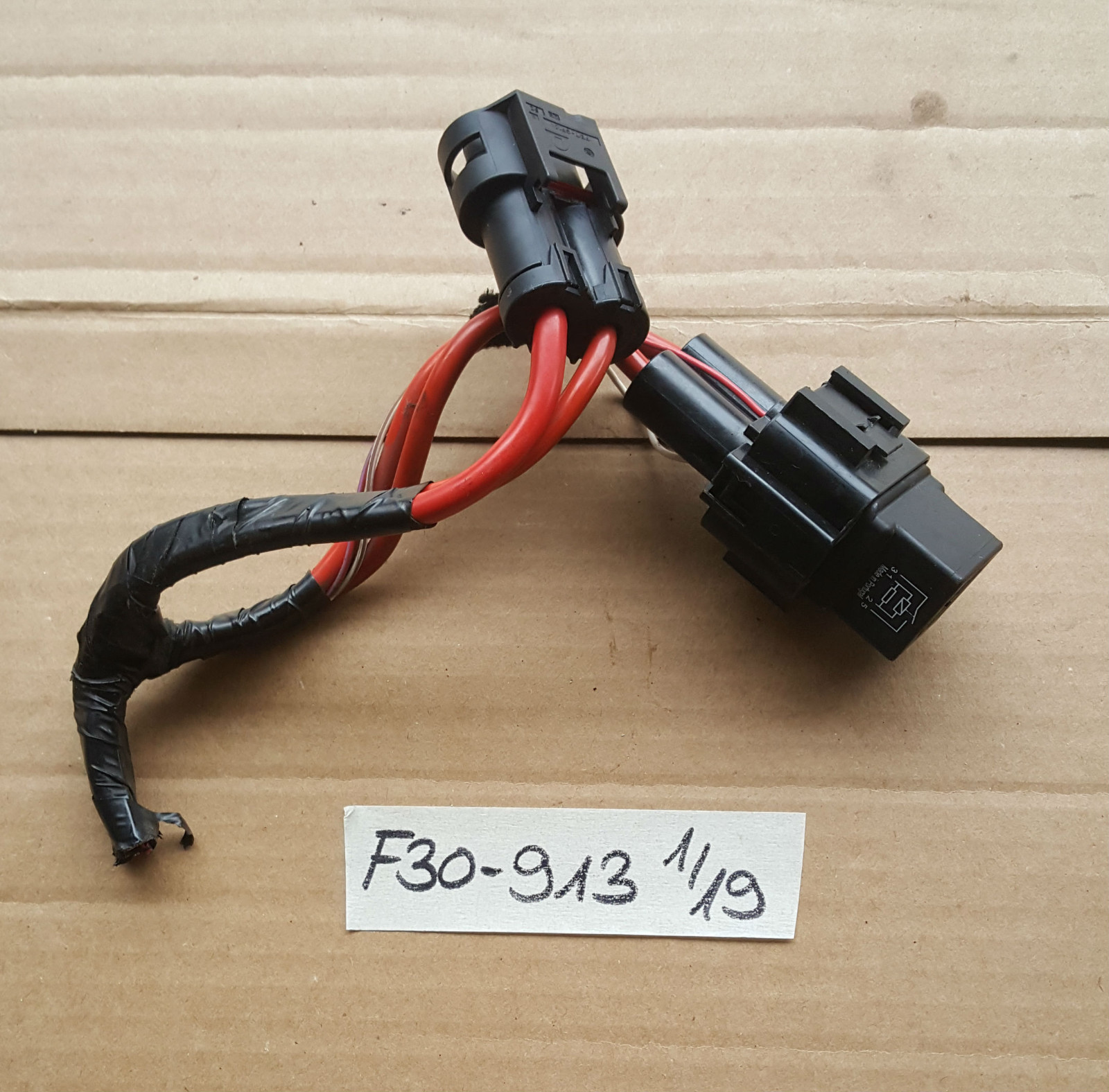 BMW F30 Stecker 9216286 + Relais Lüftermotor Ventilator Lüfter Zündung 9207913 – Bild 2