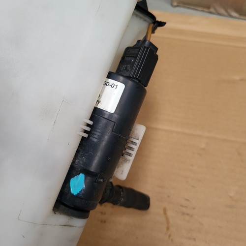BMW Z4 Wischwasser Vorratsbehälter SRA 2x Pumpe Scheinwerfer waschanlage 7110854 – Bild 6