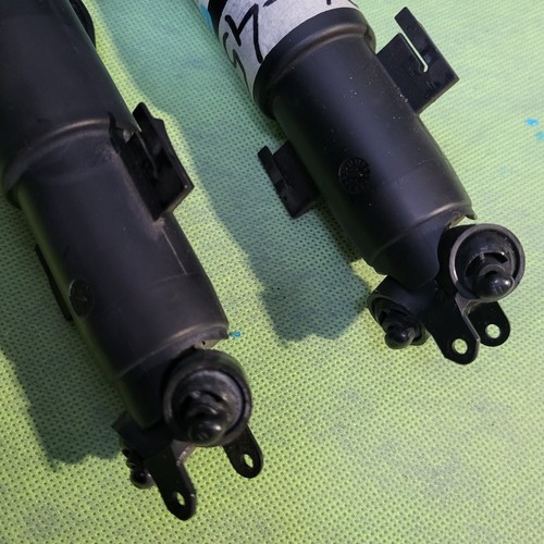 Xenon Hochdruck Düse BMW Z4 E85 E86 SRA Düsen Scheinwerfer Waschanlage 7057452 – Bild 3