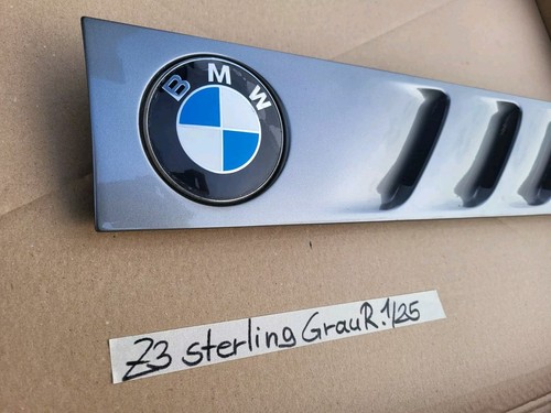 BMW Z3 Lufteinlass Ki​emen Ziergitter Motorhaube Sterling Grau  RECHTS 8398016 – Bild 2