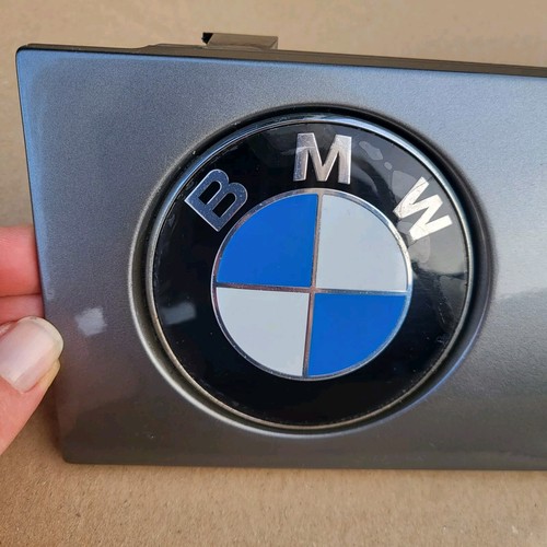 BMW Z3 Lufteinlass Ki​emen Ziergitter Motorhaube Sterling Grau  RECHTS 8398016 – Bild 6