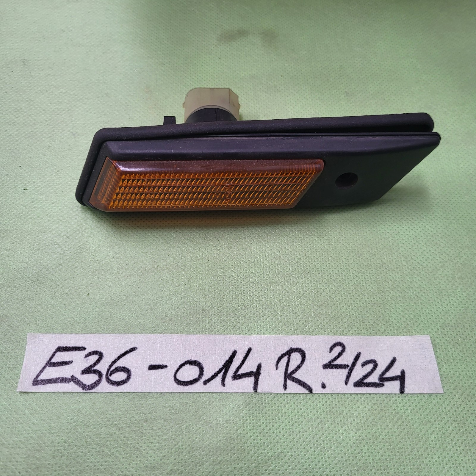 BMW E32 E36 Z1 Blinker RECHTS  Blink Licht Kotflügel 1378014 Zusatzblinkleuchte – Bild 2