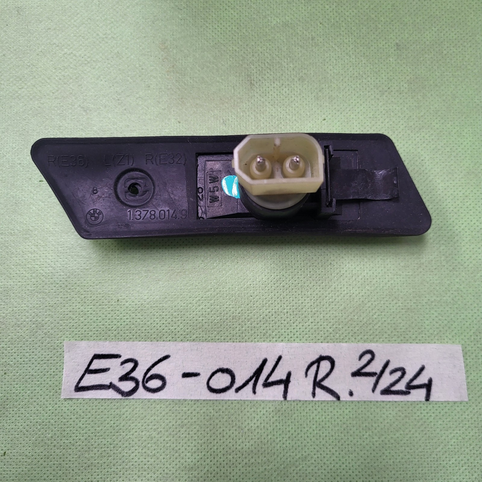 BMW E32 E36 Z1 Blinker RECHTS  Blink Licht Kotflügel 1378014 Zusatzblinkleuchte – Bild 3