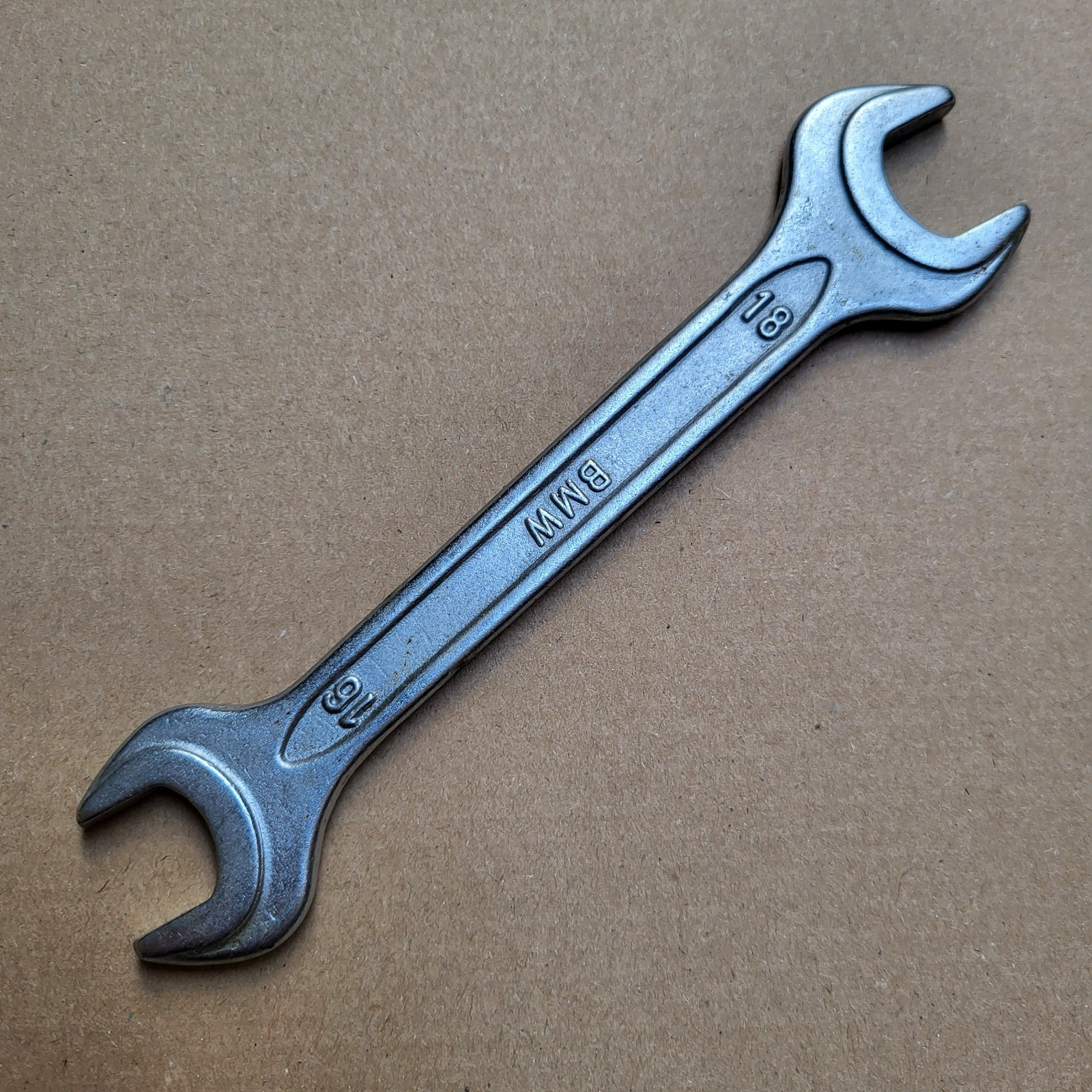 BMW E36 + Z3 Bord Werkzeug Maul Schlüssel Doppelmaul 18 Und 16 – Bild 1