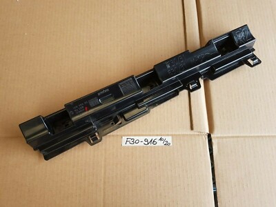 BMW F30 F31 F35 F80 Halteleiste Schweller Halter Leiste rechts 7256916 – Bild 1