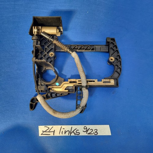 Türgriff BMW Z4 E85 / E86 Fahrer Tür  Griff Träger Links 7137447 – Bild 2