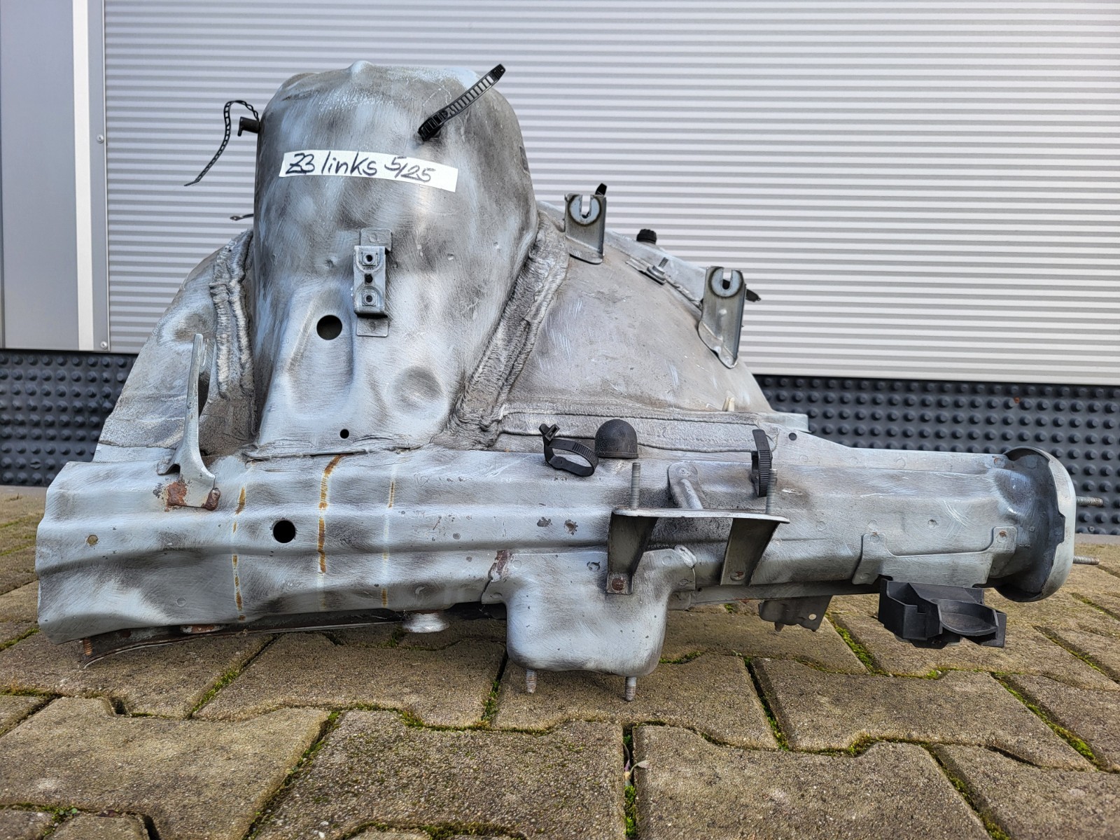 BMW Z3 Radhaus Träger Hälfte Spitze Längsträger Dom Reparaturblech LINKS