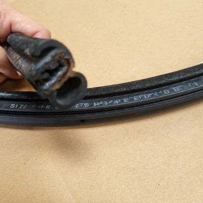 BMW E46 Touring Tür Dichtung Karrosserie  Gummi für Türen HINTEN – Bild 4