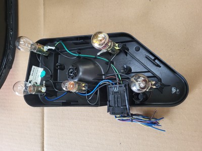 original BMW Z3 Roadster Rückleuchte Rücklicht Heckleuchte Set Blinker Weiss  – Bild 20