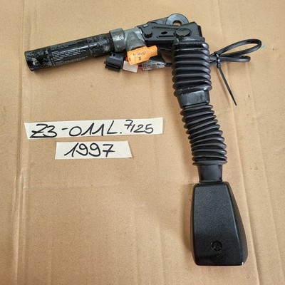 BMW Z3 Roadster Gurtstraffer Gurt Schloss Gurtstrammer 1997 LINKS 8221011 Kabel