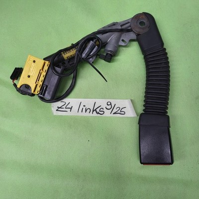 BMW Z4 E85 E86 Gurtstrammer + Kabel Stecker Gurtstraffer VORNE LINKS 8255704 – Bild 2