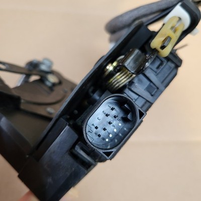 BMW E46 Cabrio Coupe Türschloss Beifahrer Türe Drehfallen Schloss RECHTS 